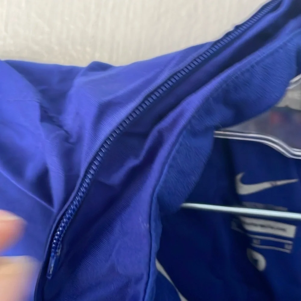 Nike Shiel lightning training Jacket